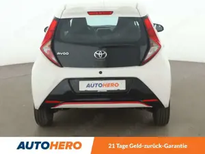 Toyota Aygo 1.0 X-Play club Aut.*CAM*TOUCH*BLUETOOTH* Bild 5