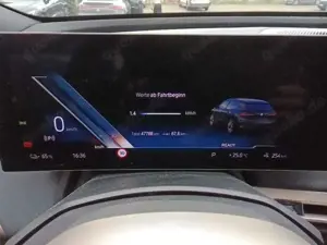 BMW iX iX xDrive40 Bild 4