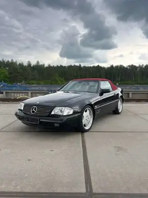 Mercedes-Benz SL 280 Mercedes SL280 R129 Special Edition Bild 3