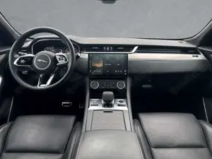 Jaguar F-Pace P400e HSE R-Dynamic 21''LM Pano HUD AdSR DAB keyle Bild 4