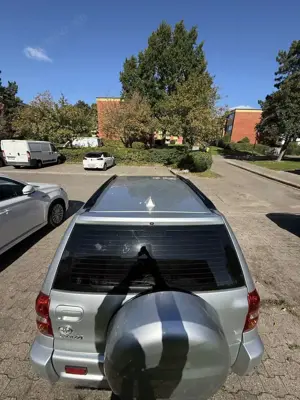 Toyota RAV 4 4x4 Bild 5