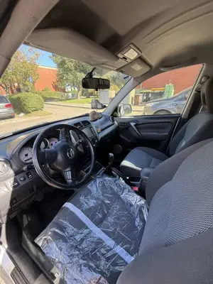 Toyota RAV 4 4x4 Bild 4