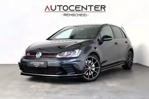 Volkswagen Golf VII GTI Clubsport 2,0 TSI Lim. DSG BMT Bild 1