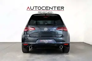 Volkswagen Golf VII GTI Clubsport 2,0 TSI Lim. DSG BMT Bild 4