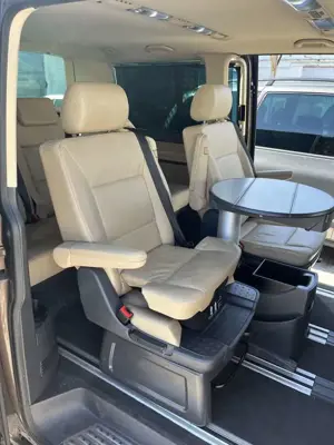 Volkswagen T5 Multivan Highline Autm. Bild 3