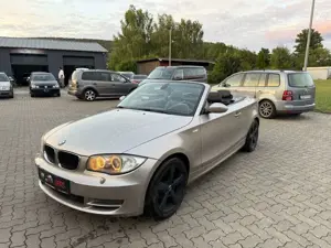 BMW 118 118i Cabrio *Xenon*Leder*PDC*MFL*Tempomat