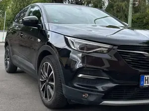 Opel Grandland X 1.2 Start/Stop Ultimate Bild 2