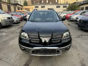 Mitsubishi Outlander 2.4 Sport*Automatik*1.Hand*TÜV NEU*Schiebedach* Bild 2