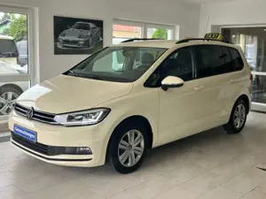 Volkswagen Touran 2.0 TDI TAXI DSG 7Si. Kamera ACC LED