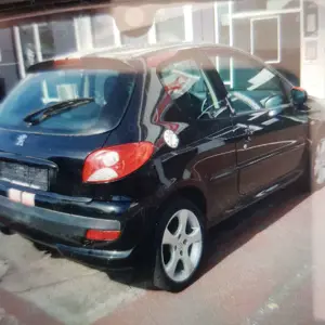 Peugeot 206 206 75 Tendance Bild 4