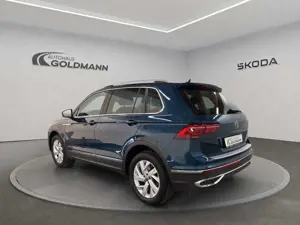 Volkswagen Tiguan Elegance 4Motion 2.0 TDI DSG AHK Bild 3