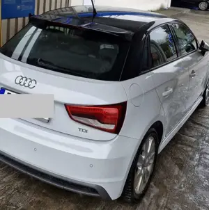 Audi A1 A1 Sportback Diesel 1.6 TDI Sportback sport Bild 3