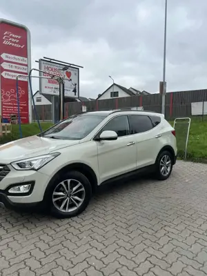 Hyundai SANTA FE 2.2 CRDI 4WD Automatik Style