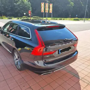 Volvo V90 D5 AWD Geartronic Inscription Bild 5