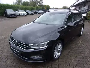 Volkswagen Passat Variant 2.0 TDI DSG Variant Bild 2