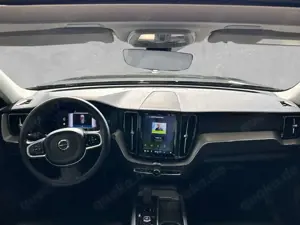 Volvo XC60 R Design Recharge Plug-In Hybrid AWD T6 EU6d Pano Bild 4 Volvo XC60 R Design Recharge Plug-In Hybrid AWD T6 EU6d Pano Bild 4