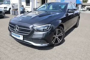 Mercedes-Benz E 220 E 220 d 4Matic 9G-TRONIC Avantgarde|NAVI|R-CAM|