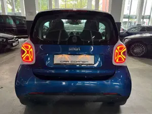 smart forTwo EQ EXCLUSIVE PANO LED KAMERA NAVI 22 KW Bild 4
