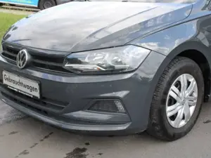 Volkswagen Polo 1.0 Trendline Bild 4
