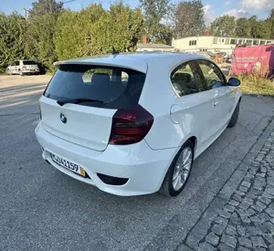 BMW 118 118i Aut. Bild 5