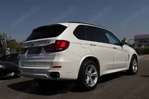 BMW X5 xDrive 30d M Sport-Paket +AHK+PANO+LED+HEAD-UP+ Bild 5