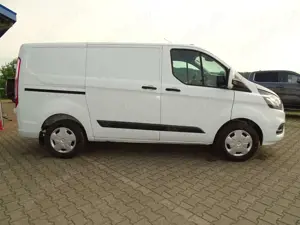 Ford Transit Custom 320 L1 Bild 5