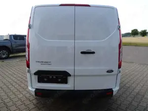 Ford Transit Custom 320 L1 Bild 3