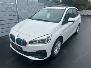 BMW 218 xDrive*RFK*SHZ*PANO