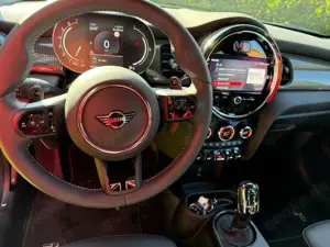 MINI Cooper S Cooper S Mini Yours Trim Bild 3