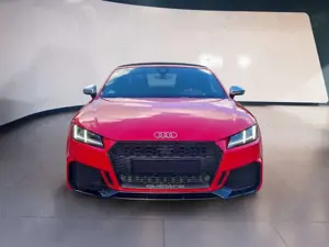 Audi TT RS quattro RS-Dämpf-Regl. RS-Abgas SideAssist Bild 2