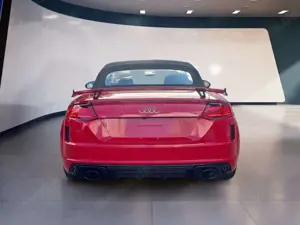 Audi TT RS quattro RS-Dämpf-Regl. RS-Abgas SideAssist Bild 5