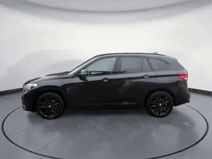 BMW X1 xDrive20i M Sport Navi Klima PDC Kamera HiFi Bild 3