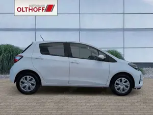 Toyota Yaris Comfort Bild 4