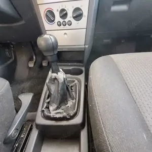 Opel Meriva 1.6 16V (Essentia) Bild 4