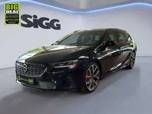 Opel Insignia B Sports Tourer 2.0 GSi Leder Sportsitze Bild 2