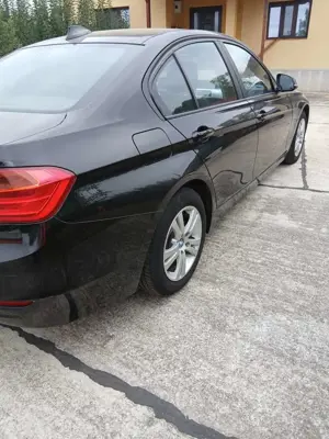 BMW 318 318d Luxury Line Bild 4