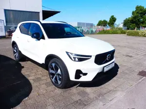 Volvo XC40 B4  Plus Dark 2WD
