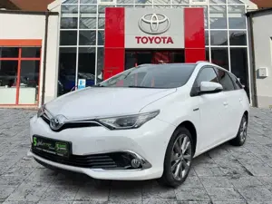 Toyota Auris Touring Sports 1.8 Executive Pano*Navi*LED