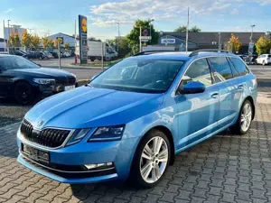 Skoda Octavia 2.0 TDI Combi Style *PANO/ NAVI/ AUT.*