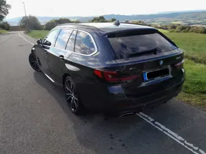 BMW 540 540d xDrive Tour. Aut. AHK BMW Garantie Laser Bild 2