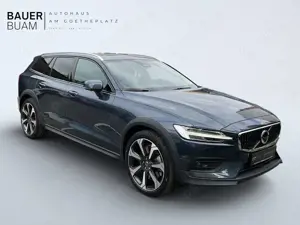 Volvo V60 Cross Country Ultimate AWD Bild 2
