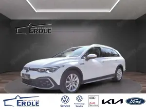Volkswagen Golf VIII Variant 2.0 TDI DSG 4Motion Alltrack *Pano