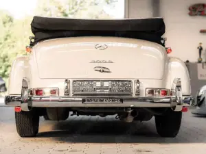 Mercedes-Benz 300 SC prominenter Vorbesitz W 188 II Bild 3