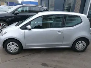 Volkswagen up! 1.0 Klima Bild 5