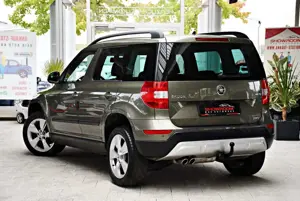 Skoda Yeti Ambition Outdoor 4x4 Allrad DSG Ahk 1.Hand Bild 5