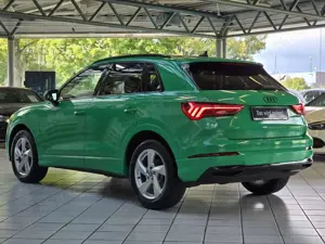 Audi Q3 35 TFSI advanced +LED+SHZ+FOLIERUNG-GRÜN+PDC+ Bild 5