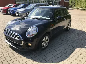 MINI Cooper 1.5 Automatik Cooper
