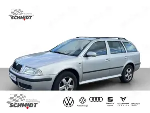 Skoda Octavia Combi 2.0 Ambiente nur Händler