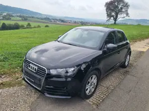 Audi A1 Attraction Automatik TDI 1.6 Bild 5
