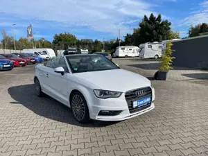 Audi A3 Cabriolet 1.4 TFSi Ambition PDC SHZ Navi Bild 2